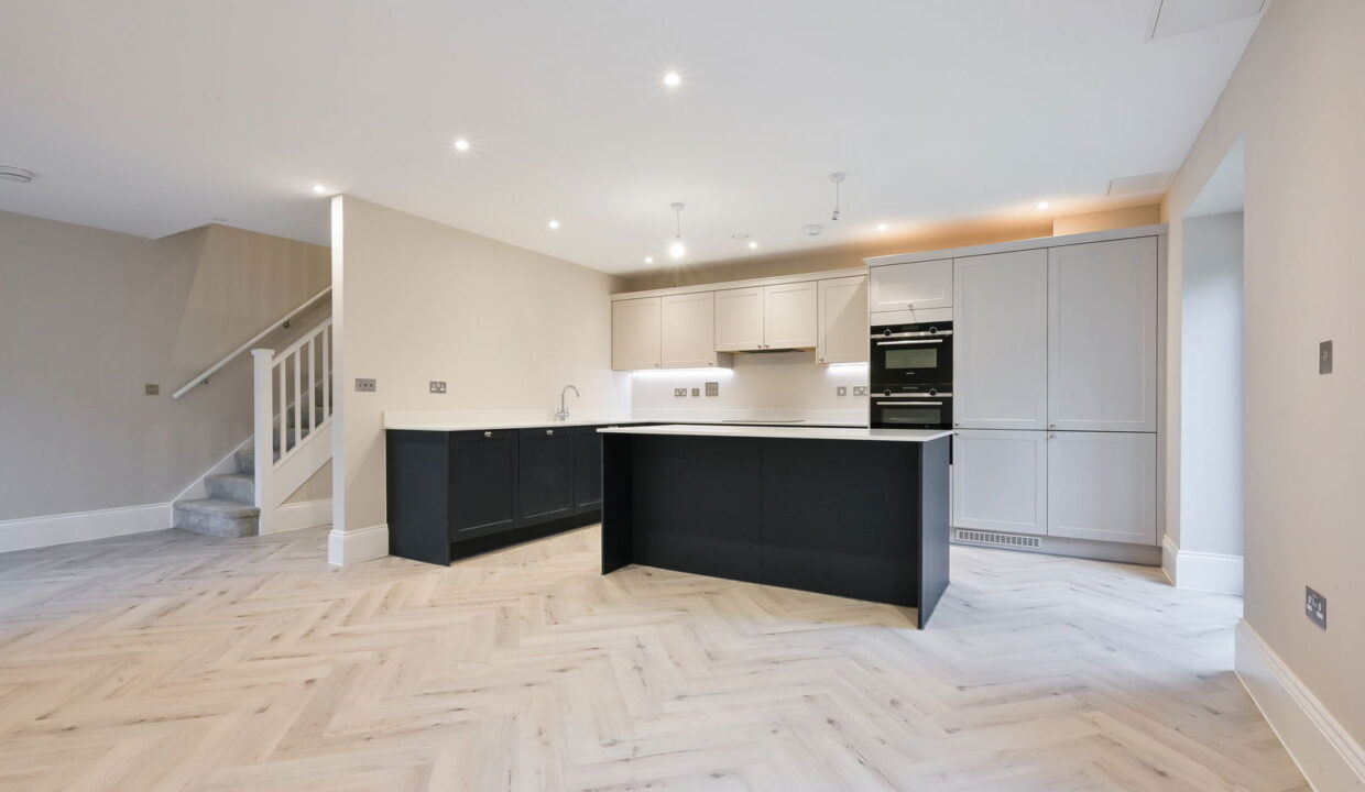 GREEN-HEDGES_-APARTMENT-11-_2__1770224515305