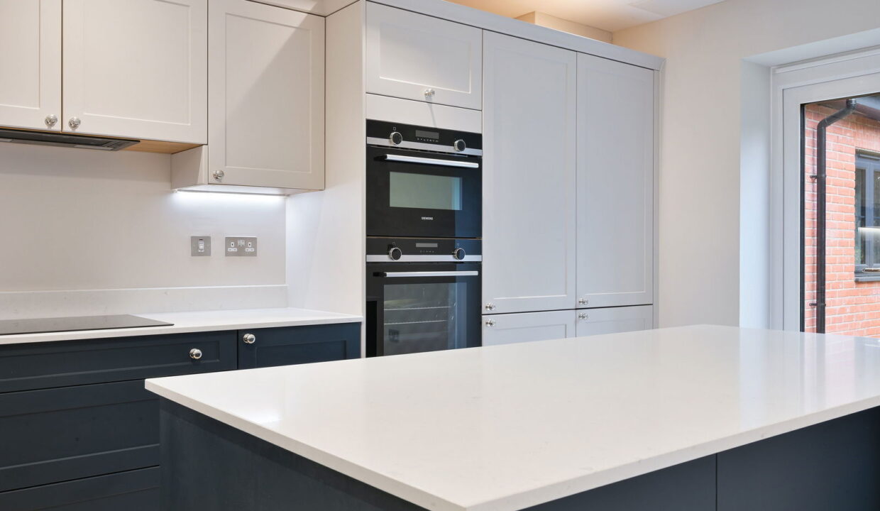 GREEN-HEDGES_-APARTMENT-11-_7__1770224515311