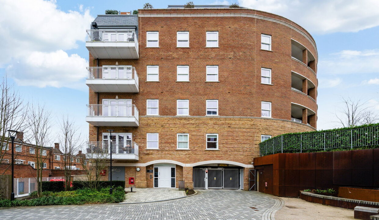 HARDWICK-HOUSE-_18__1771594327655