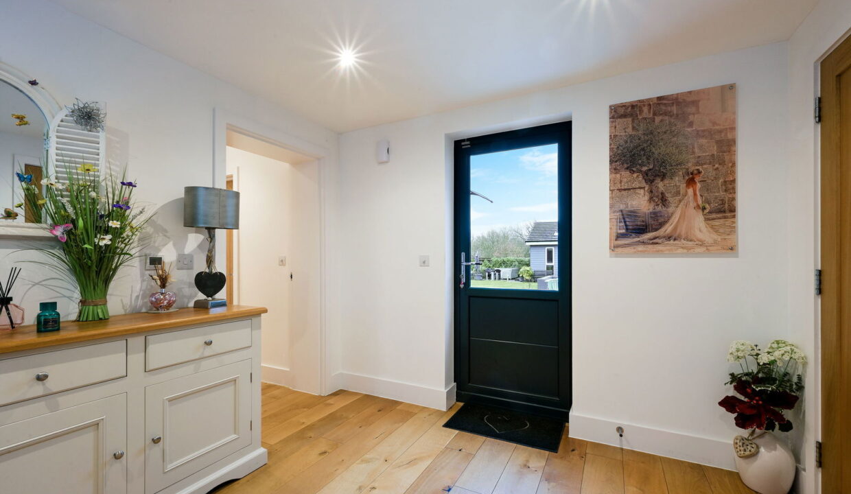 MAPLEWOOD-DRIVE_-1-_1__1770310398816