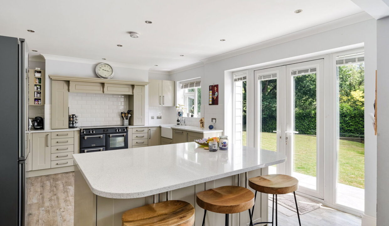 STARLING-_23__1772117429924