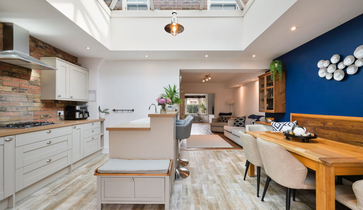 VICARAGE-ROAD_-4-_18__1771424149138