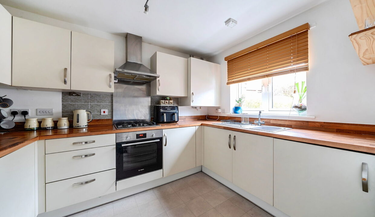 1424427-7-69b2974162641_1773404167920