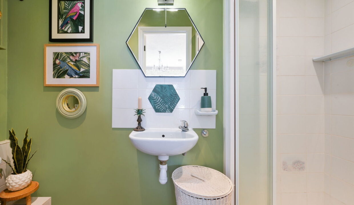 AMY-ROAD-_12__1772115695370