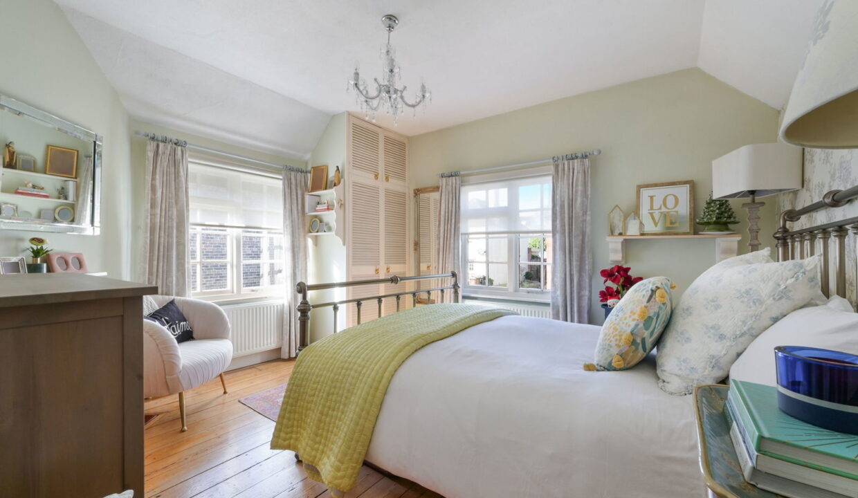 AMY-ROAD-_1__1772115582434