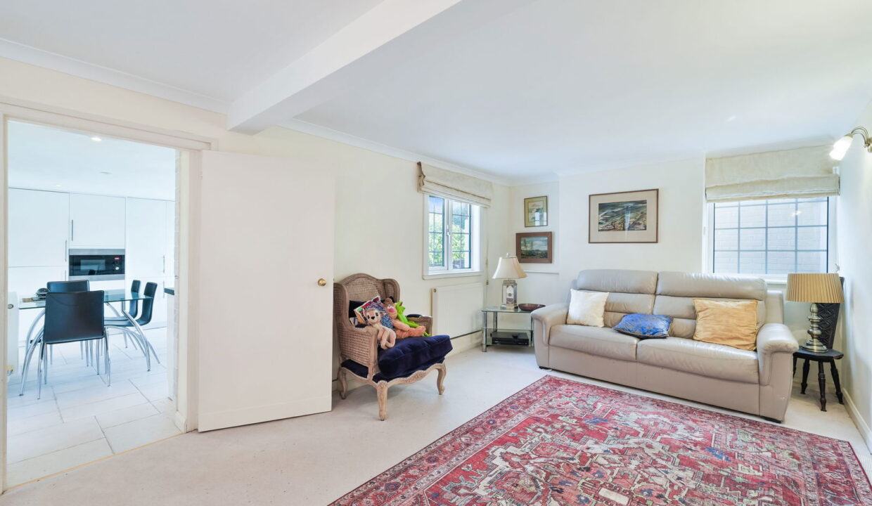 BEDFORD-LODGE-_12__1772718899070