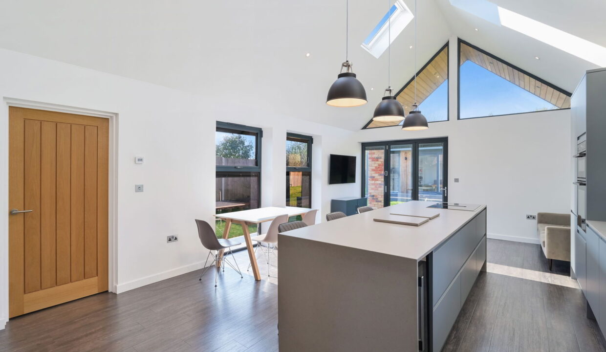 GWYNEDD-CLOSE_-4-_10__1772714728472