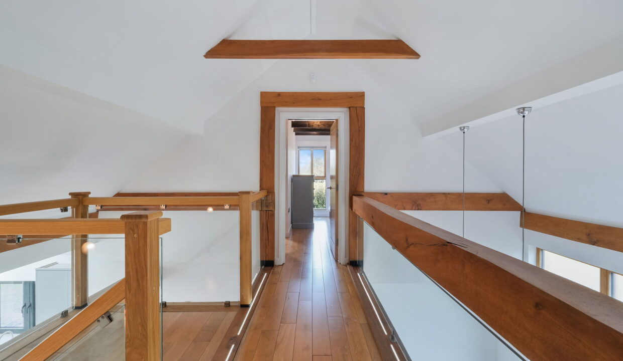 GWYNEDD-CLOSE_-4-_18__1772714795318