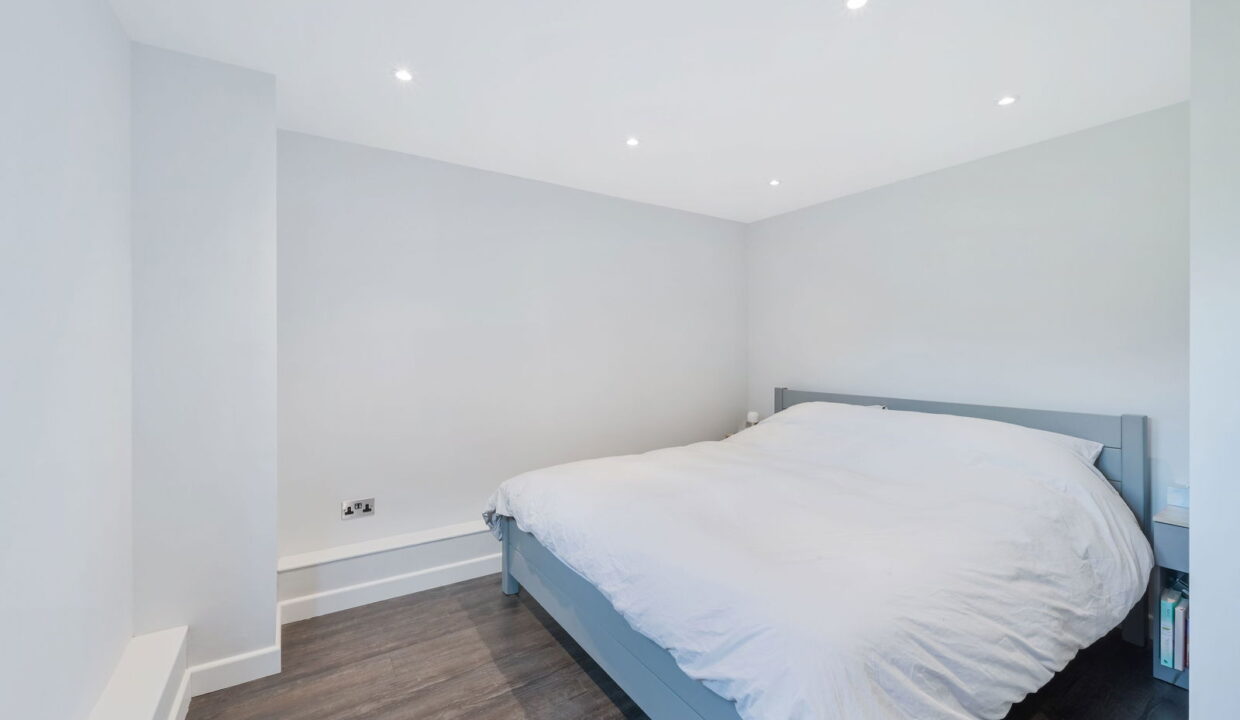 GWYNEDD-CLOSE_-4-_9__1772714728467