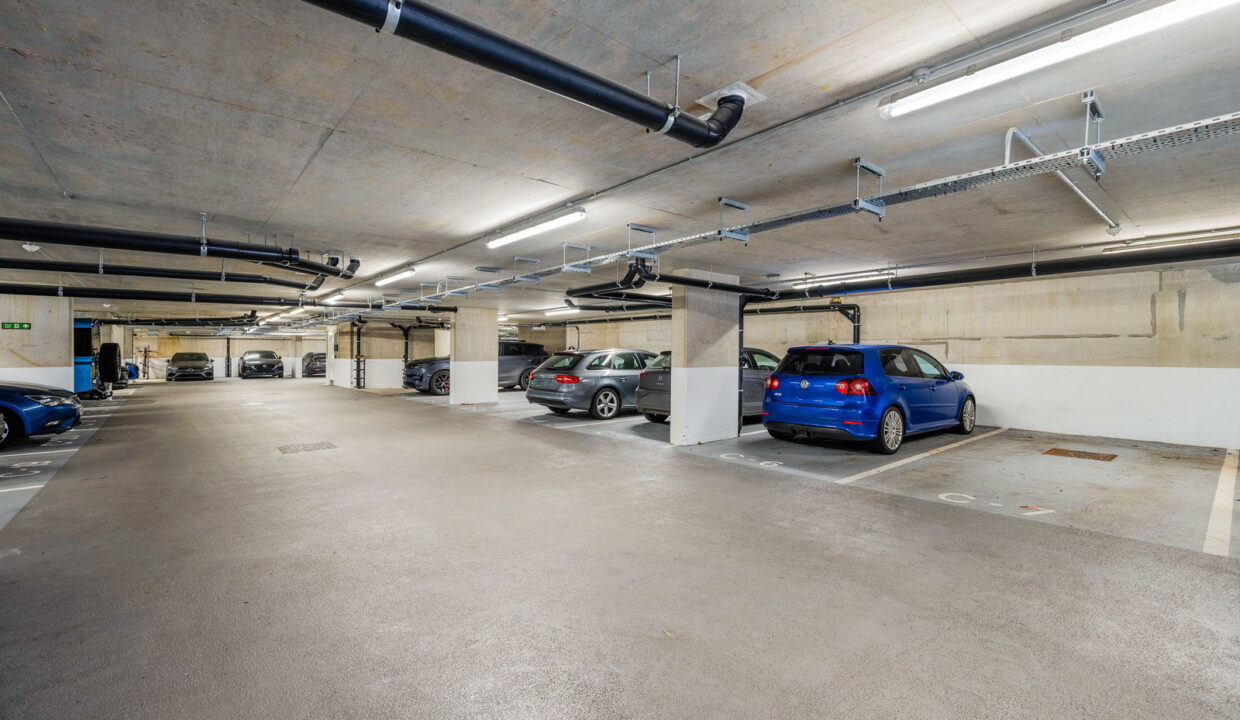 HARDWICK-HOUSE_-41-_14__1772719594212