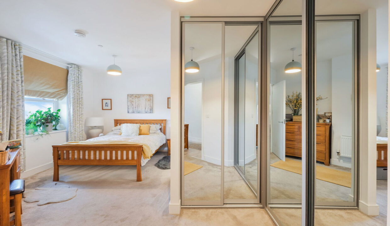 HARDWICK-HOUSE_-41-_8__1772719594207