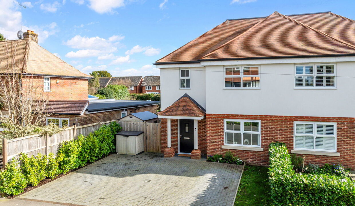 HEADLAND-WAY_-2B-DRONE-_2__1773412705882