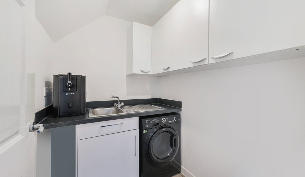 MEATH-GREEN-FARM-CLOSE_-2-_13__1772454908619