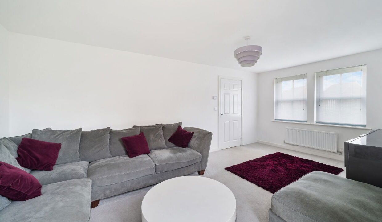 MEATH-GREEN-FARM-CLOSE_-2-_16__1772454931169