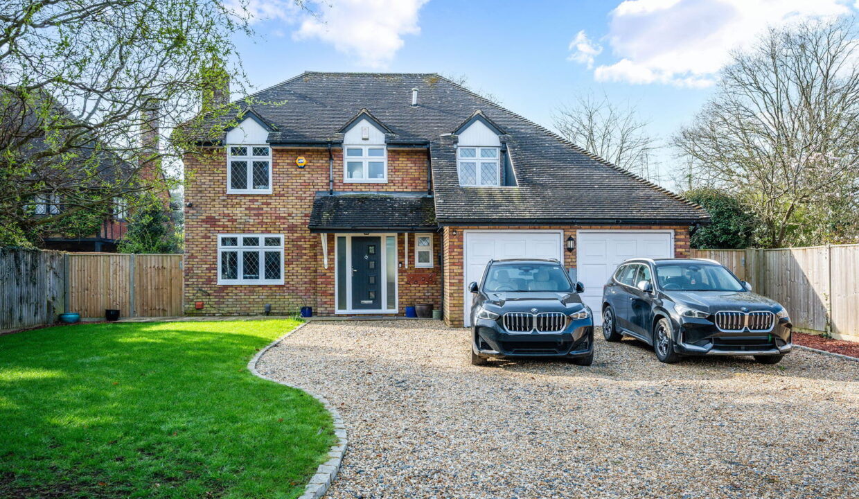 SMALLFIELD-ROAD_-62-EXTERNALS-_3__1774276293369