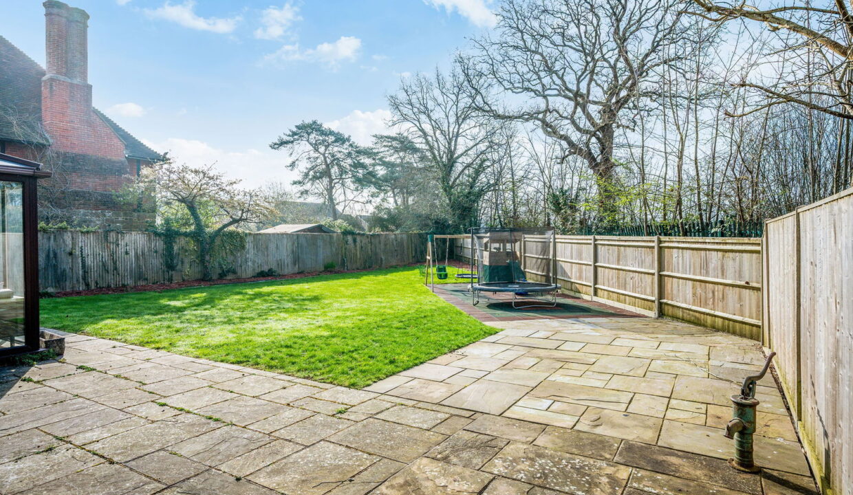 SMALLFIELD-ROAD_-62-EXTERNALS-_5__1774276316117