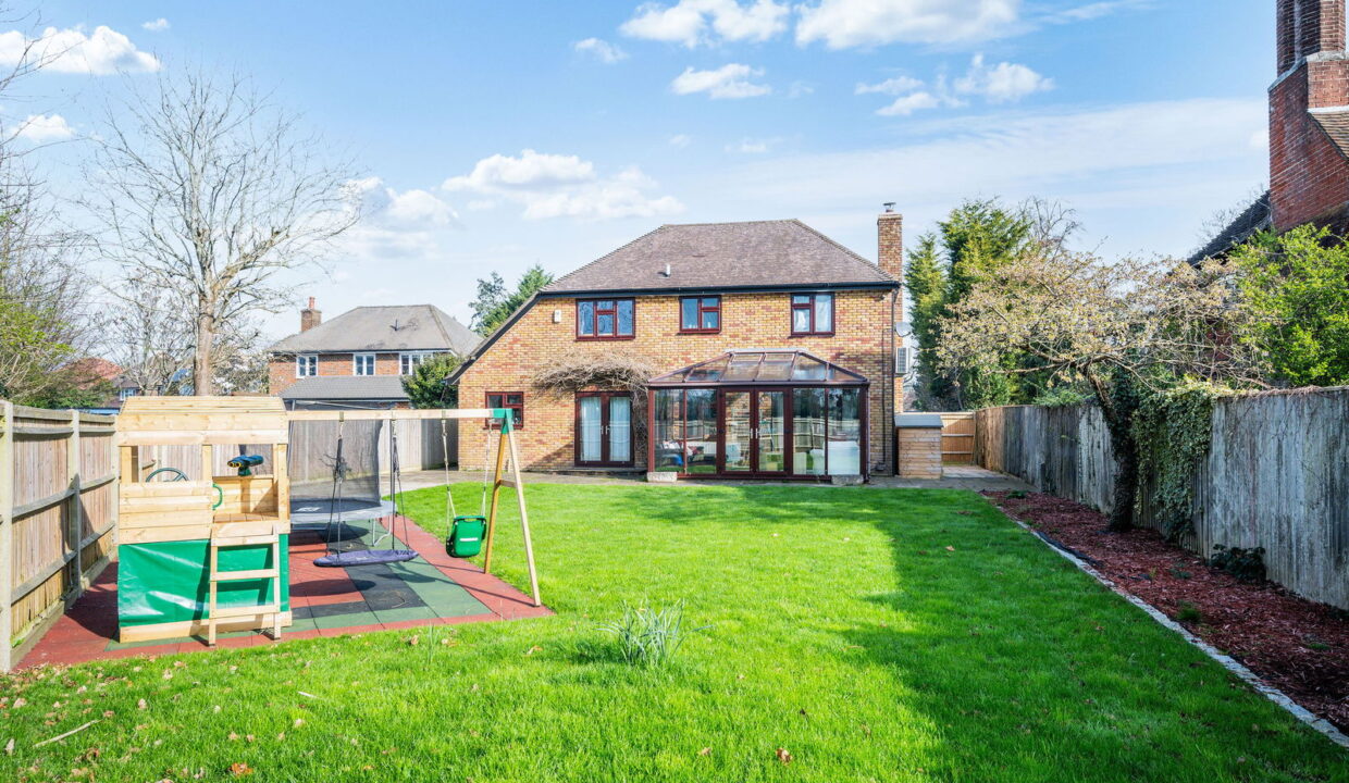 SMALLFIELD-ROAD_-62-EXTERNALS-_7__1774276331453