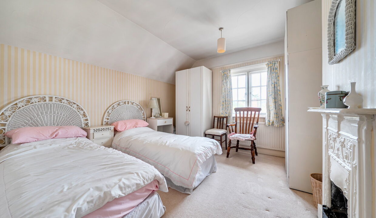 1440736-32-69d8ed8026957_1776081352732