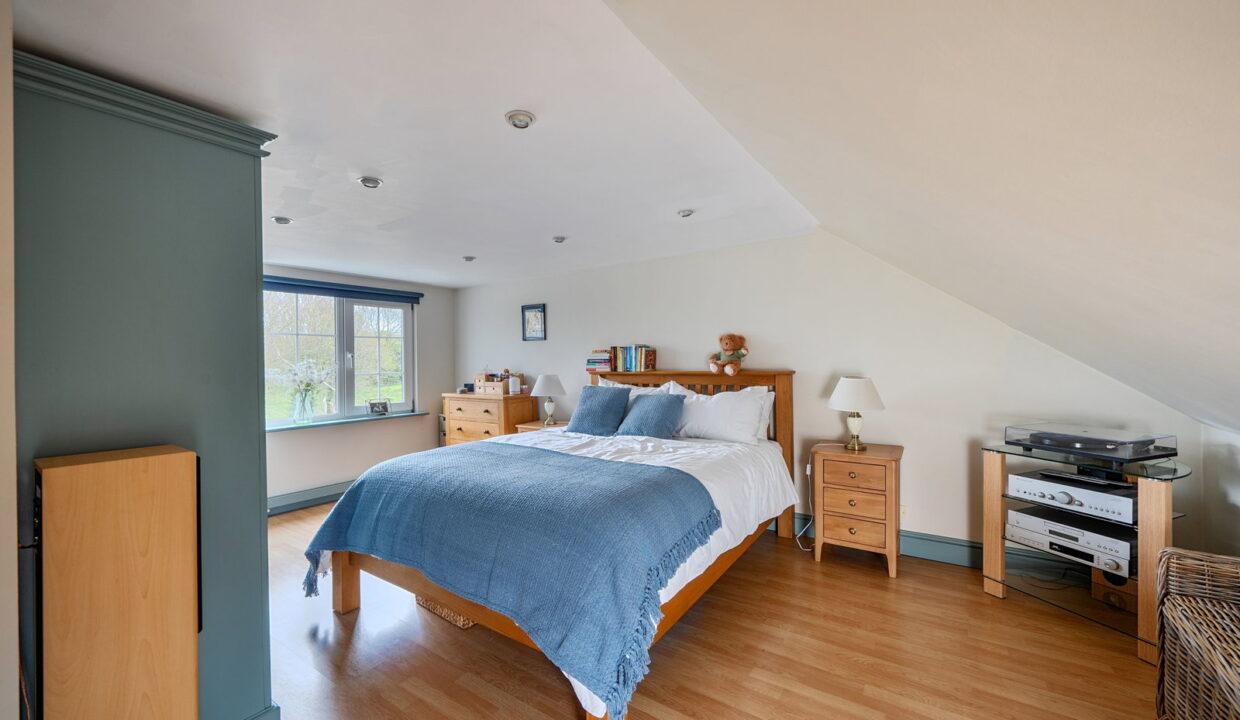 1446547-25-69e7693c70659_1776867339118