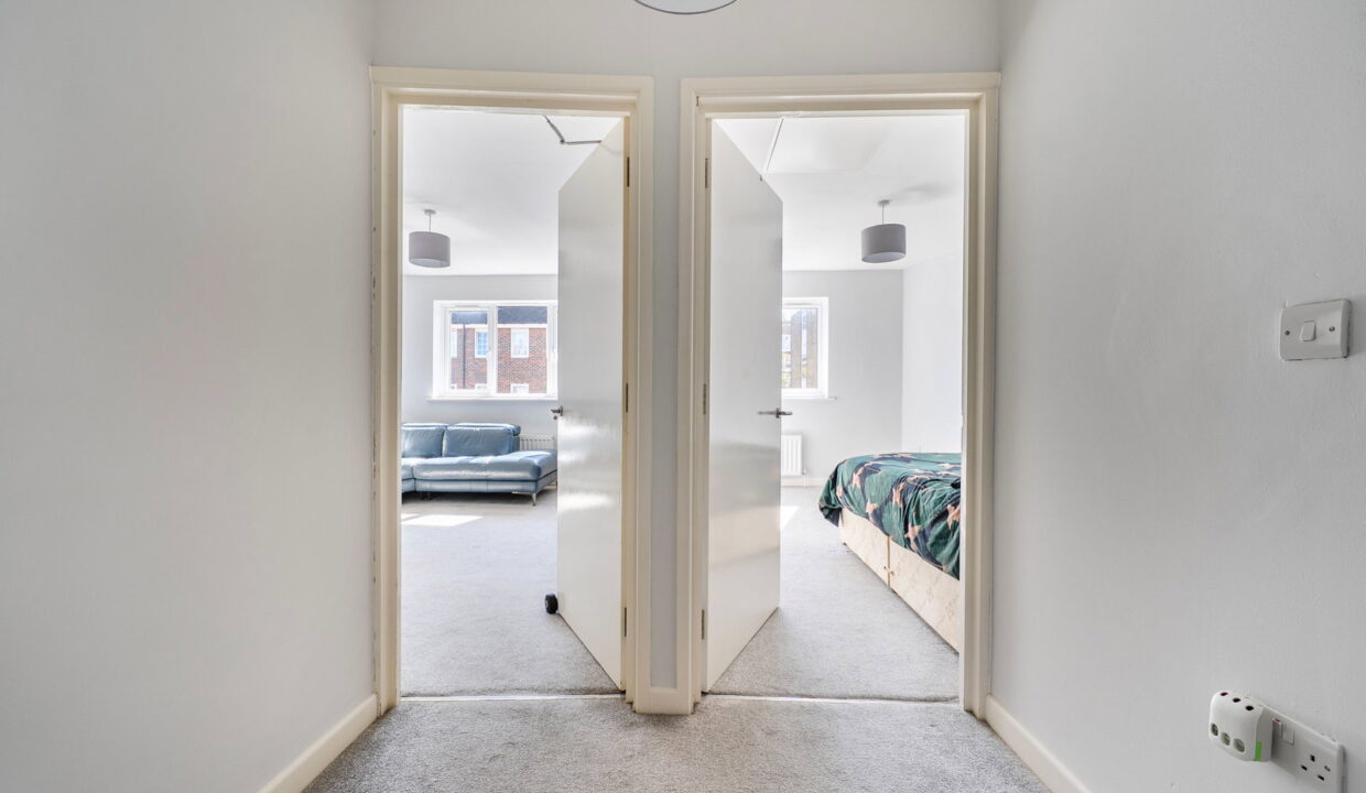 1449412-13-69eb8a3918171_1777296082603