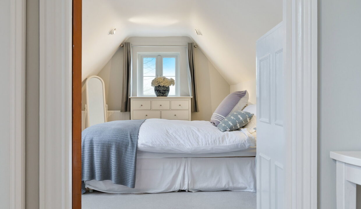 BEECH-NUT-BARN_-IVY-MILL-CLOSE-_16__1773412481046