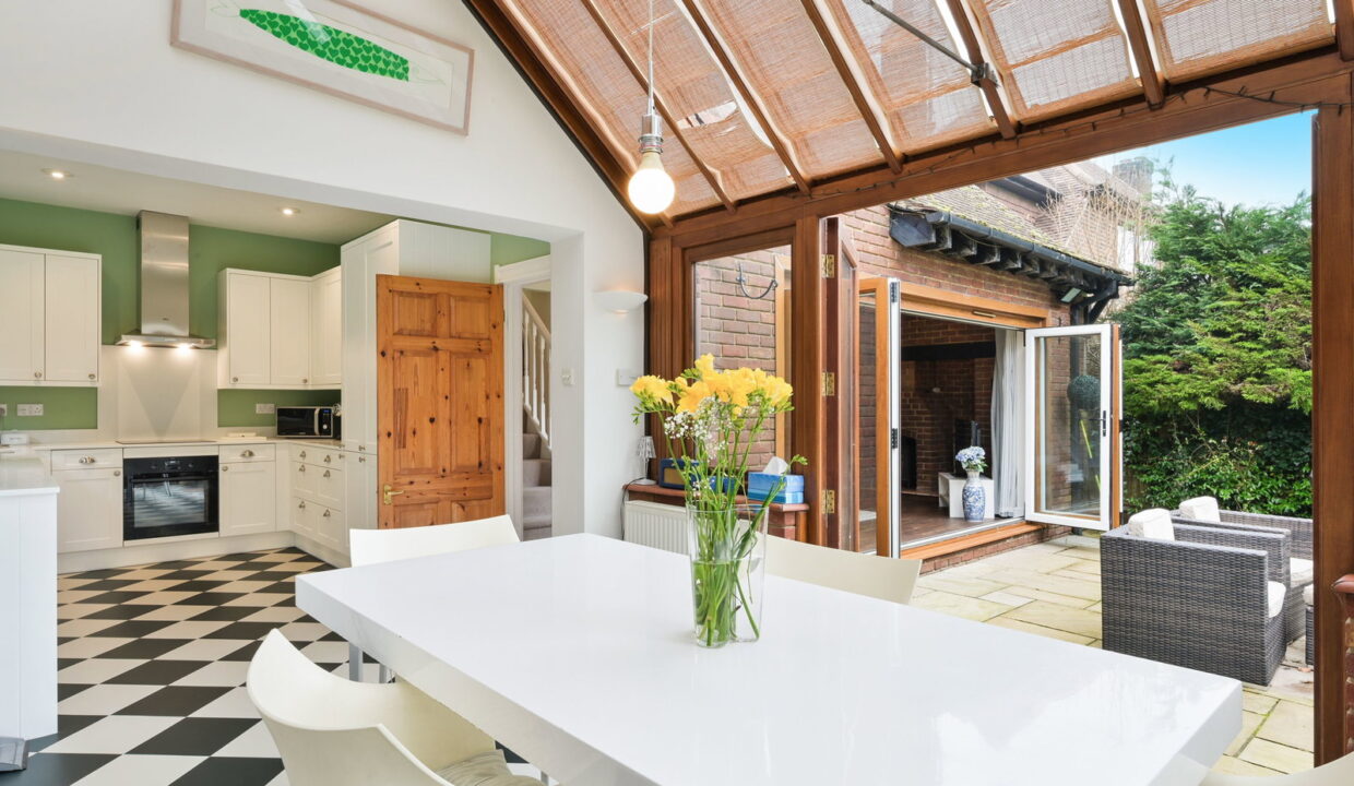 BEECH-NUT-BARN_-IVY-MILL-CLOSE-_25__1773412520814