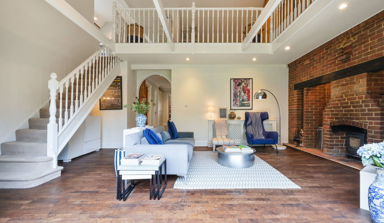 BEECH-NUT-BARN_-IVY-MILL-CLOSE-_8__1773412577092