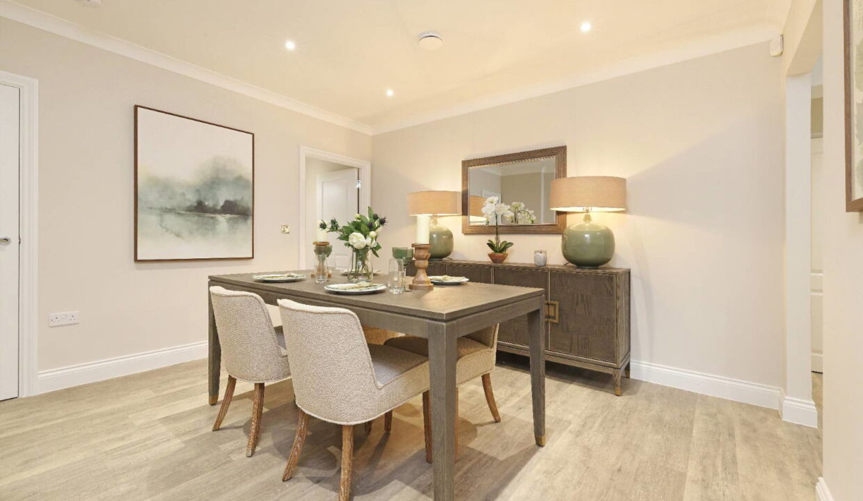 Beechcroft-Fonthill-Gardens-show-home-hall_1775642730373