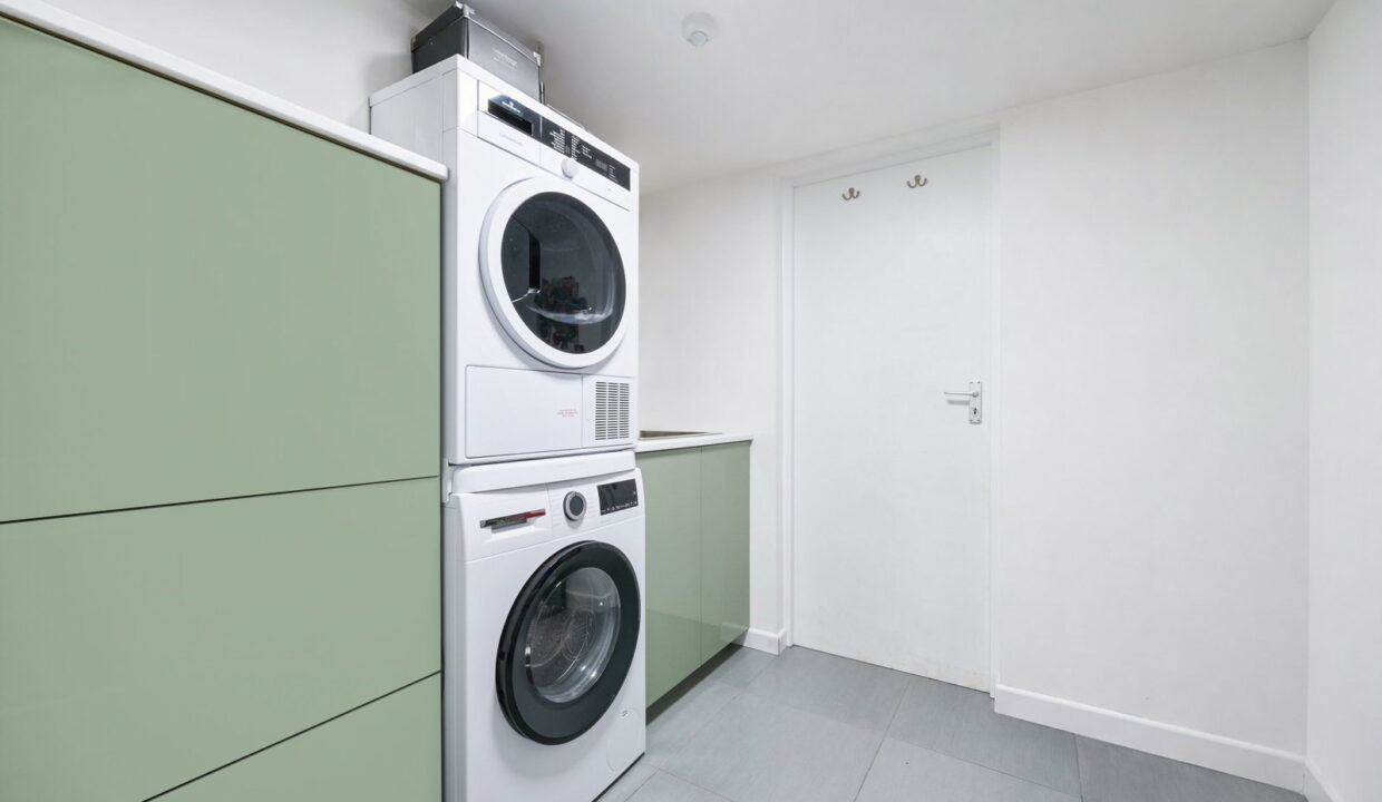 CONISTON-WAY-_25__1774437898564