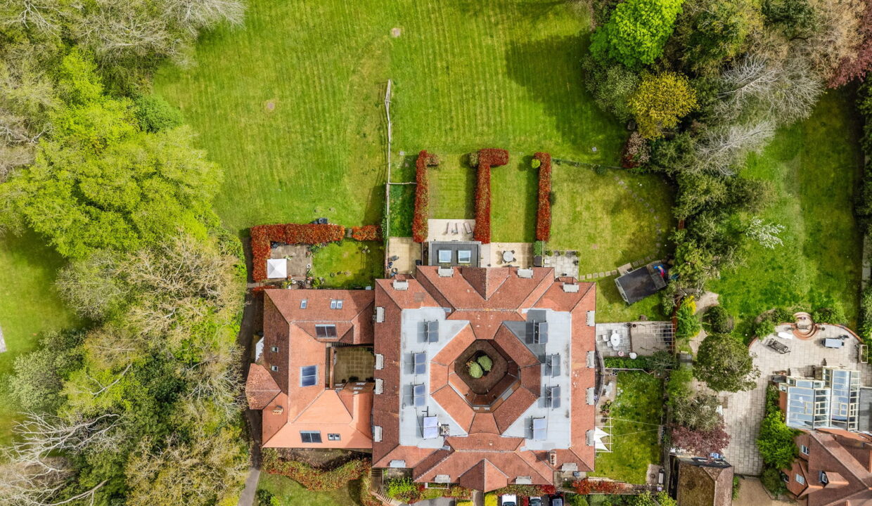 EDENBROOK-PLACE_-12-DRONE-_5__1776774763664