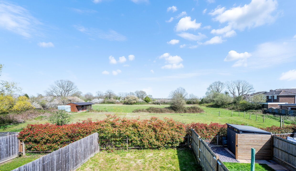 HAYWARD-MEWS_-6-_10__1775753386343