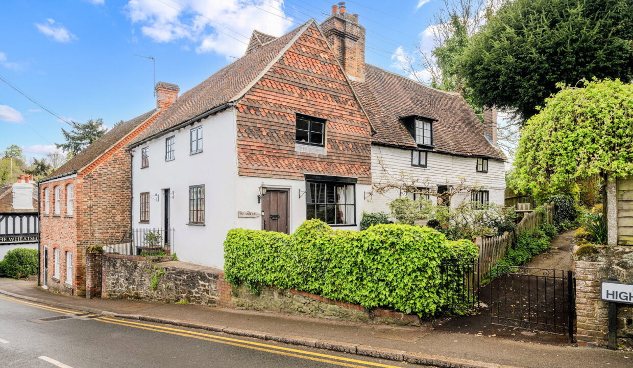 HIGH-STREET_-19-_3__1776430690571