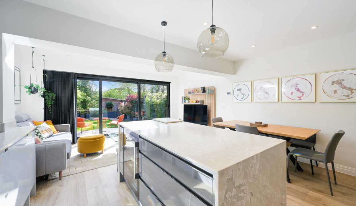 LANKESTER-SQUARE-_-22-_5__1776179041721