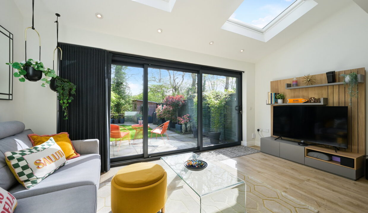 LANKESTER-SQUARE-_-22-_7__1776179026749