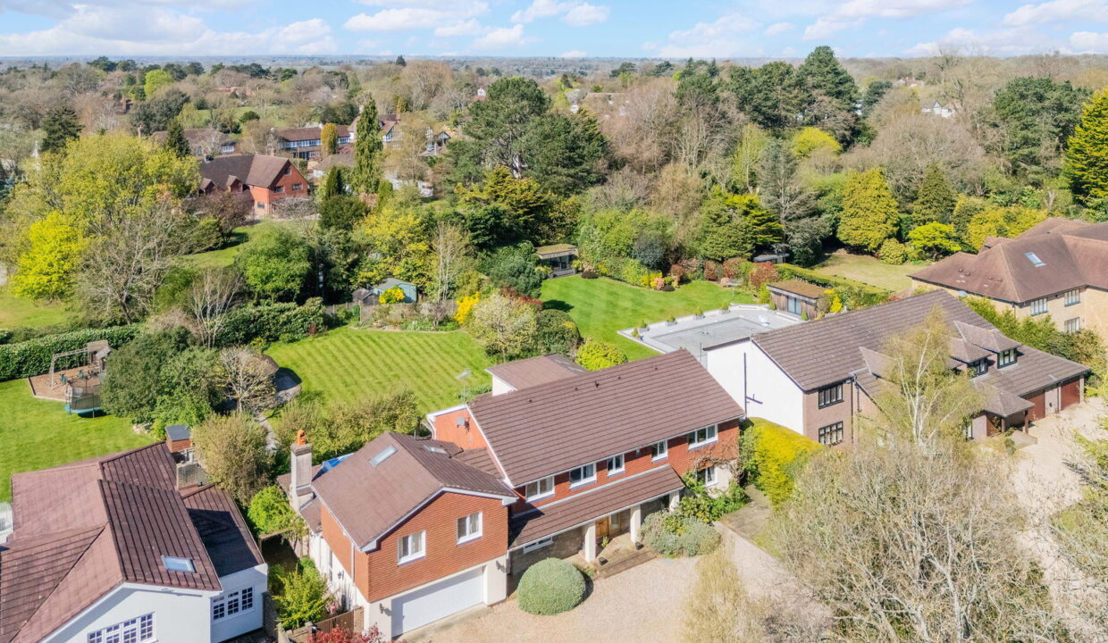 LEAS-ROAD_-76-DRONE-_11__1775752513531