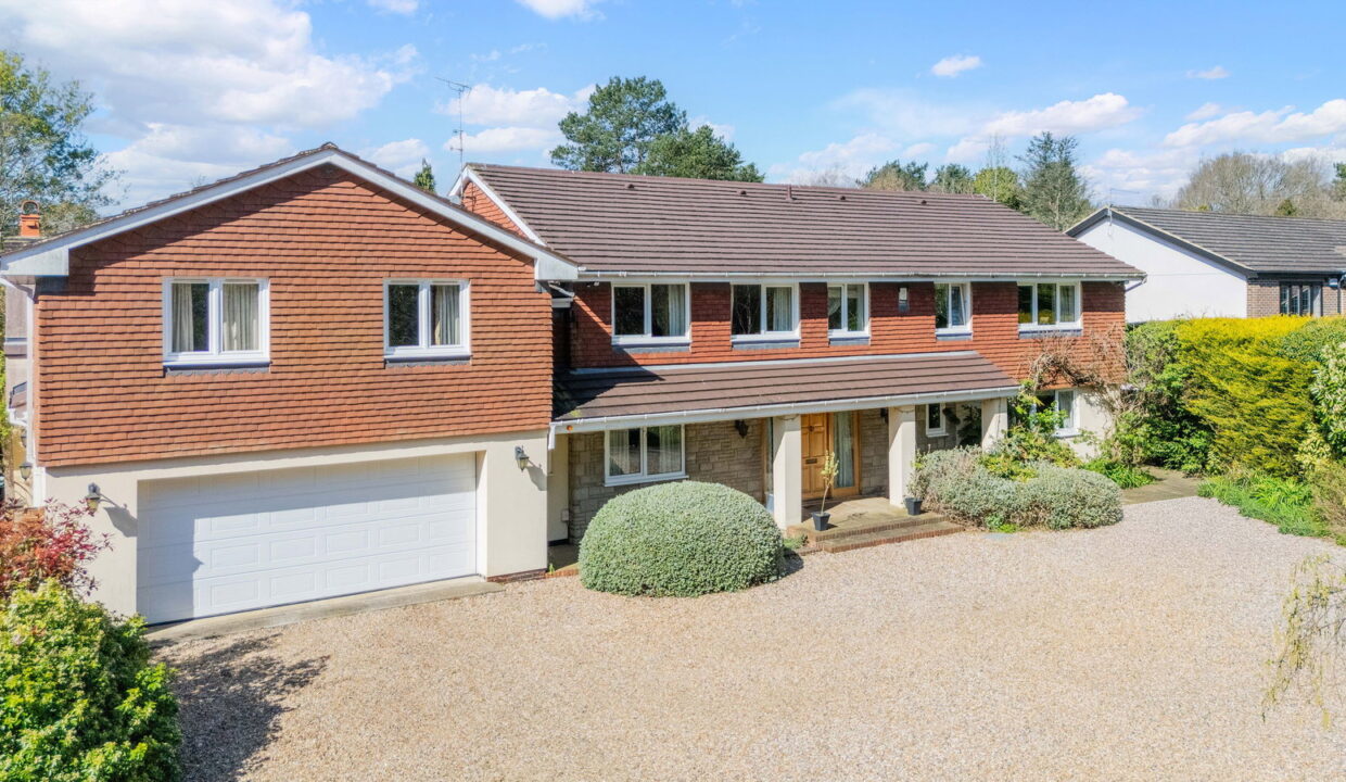 LEAS-ROAD_-76-DRONE-_12__1775752513531