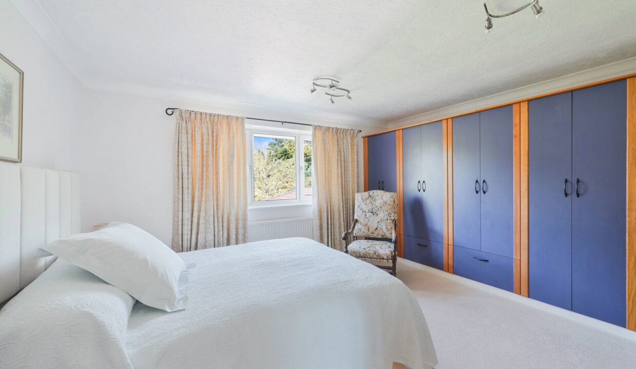 LEAS-ROAD_-76-_12__1775752466705