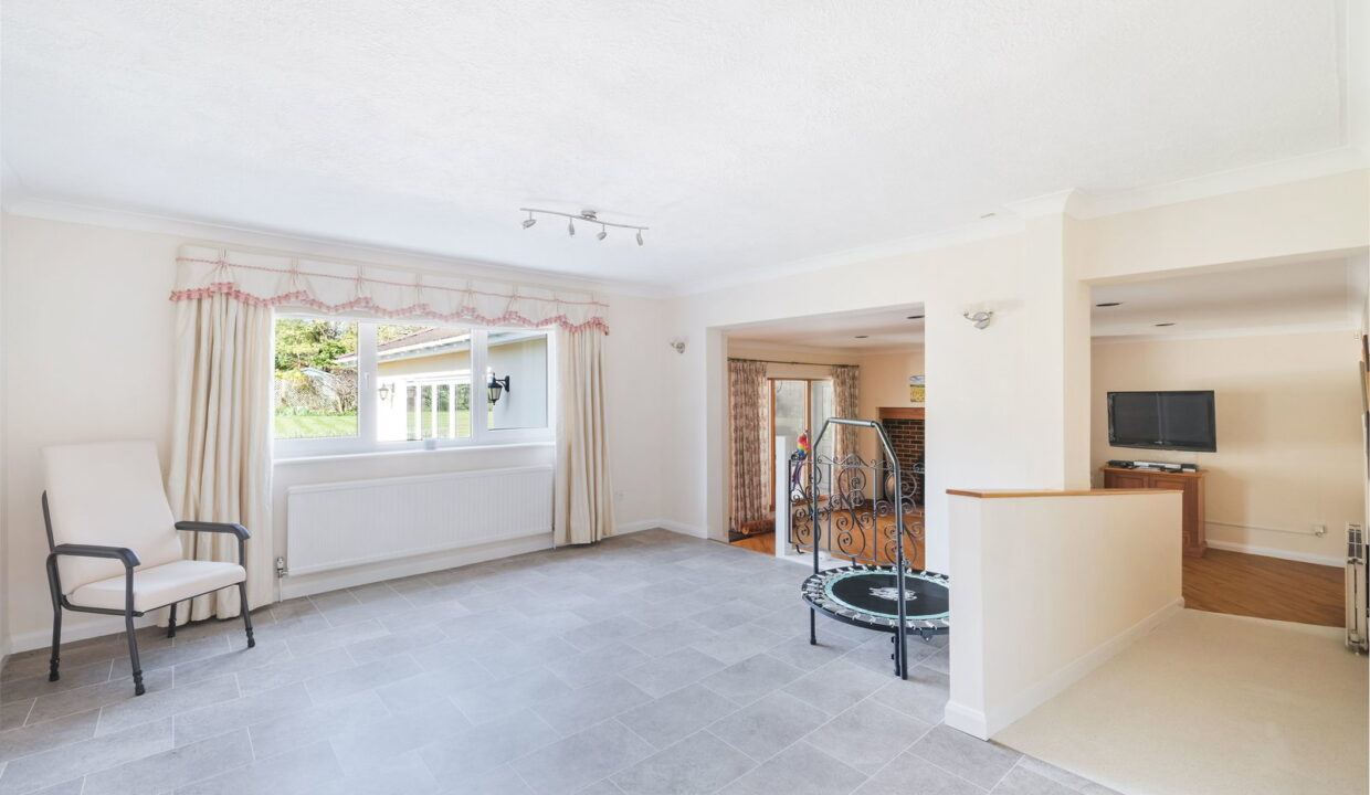 LEAS-ROAD_-76-_17__1775752484481