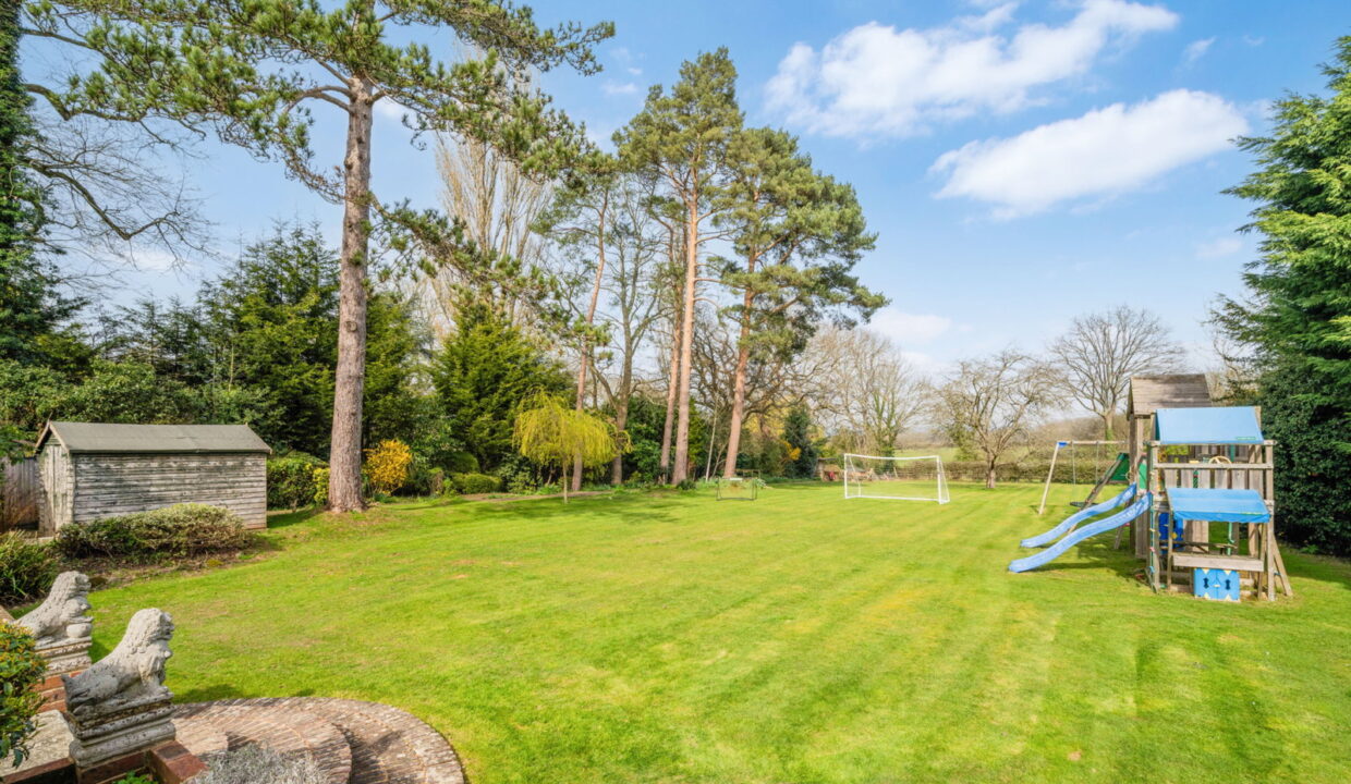 MILLERS-LANE_-TOFTTREES-_25-FROM-42_-37_1774280805352