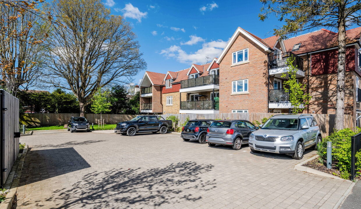 PARKGATE-HOUSE_-FLAT-8-_4__1776798151233