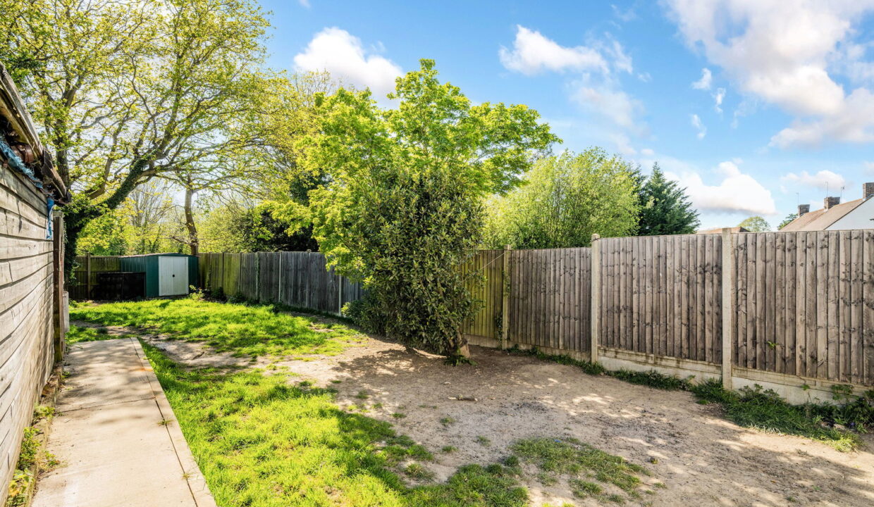 POLLARDS-OAK-CRESCENT_-34-_4__1777029301175