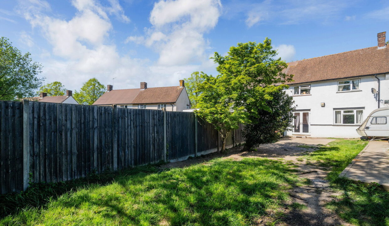 POLLARDS-OAK-CRESCENT_-34-_6__1777029335415