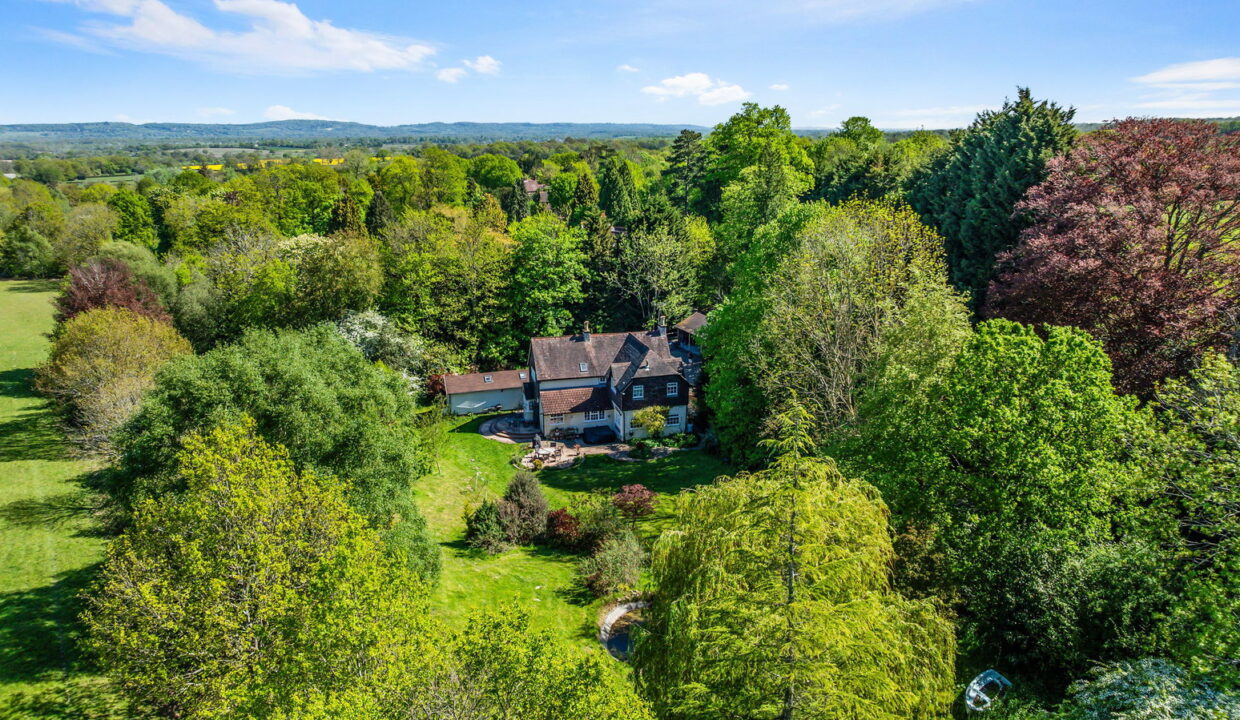 POULTONS-LODGE-EXTERNALS-_10__1777560618736