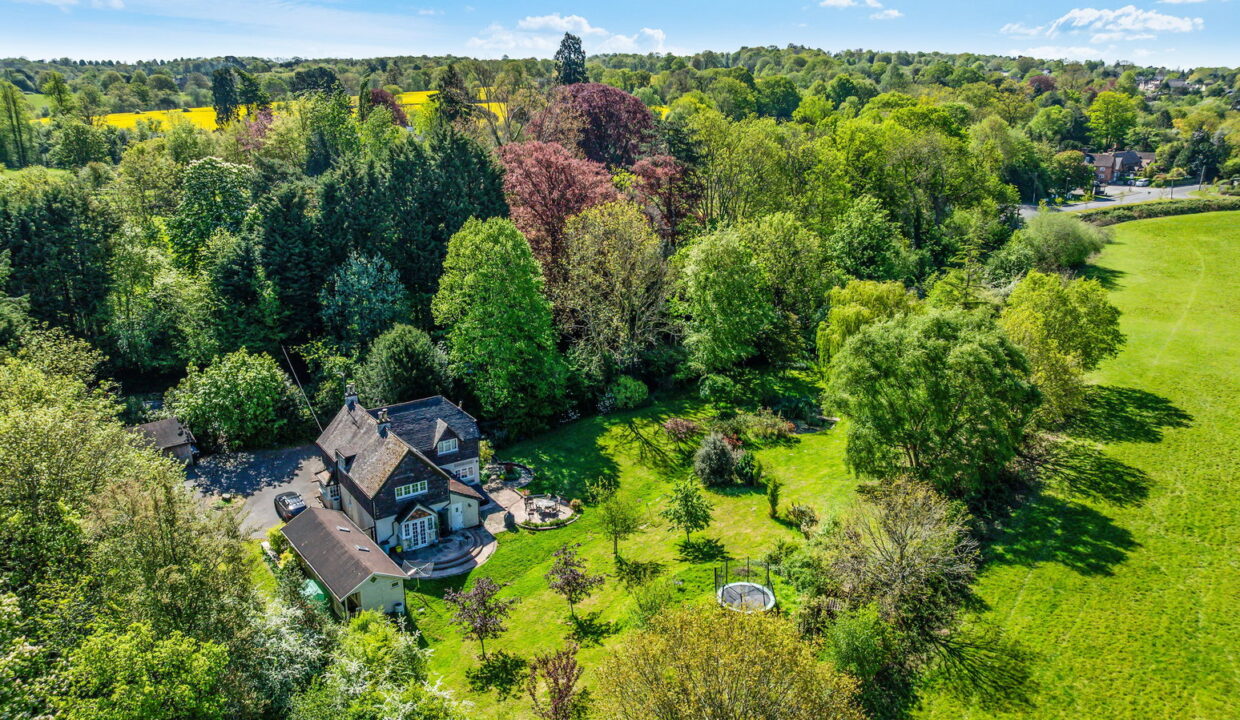 POULTONS-LODGE-EXTERNALS-_12__1777560618738