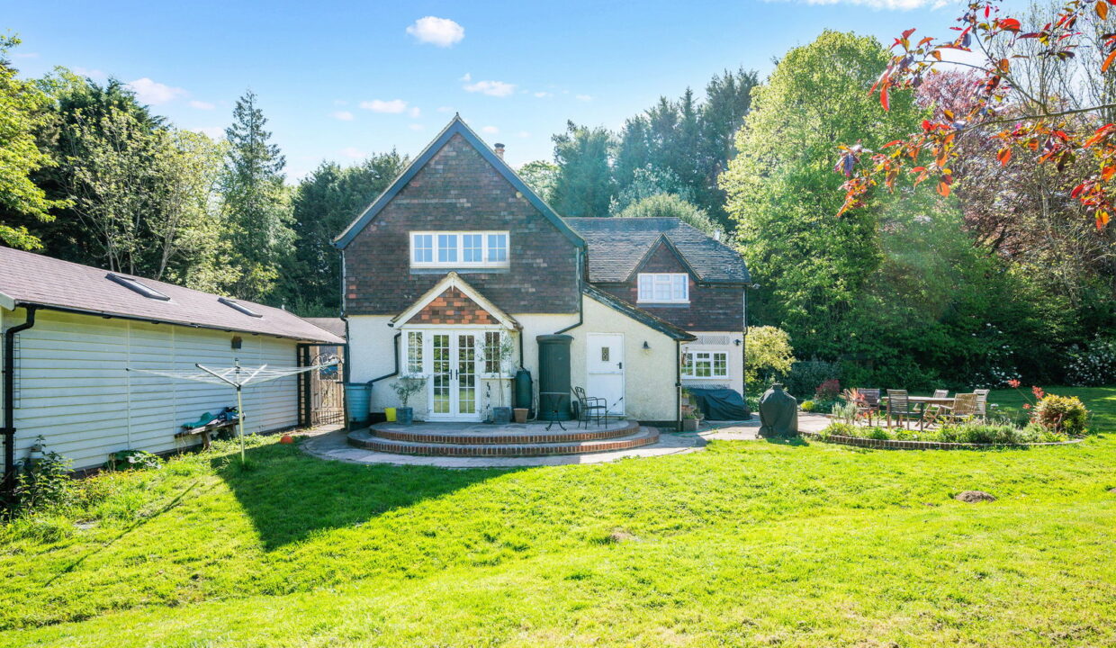 POULTONS-LODGE-EXTERNALS-_4__1777560618732