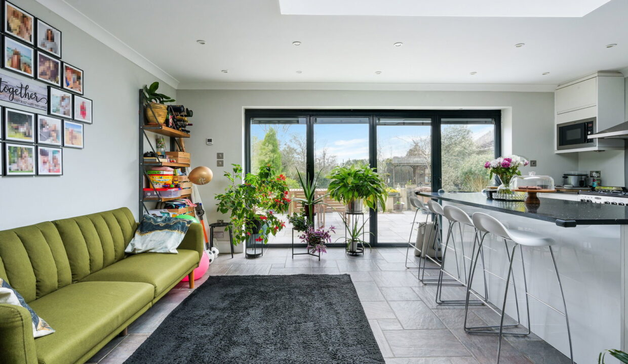 SANDCROSS-LANE-215-_14__1774535031282