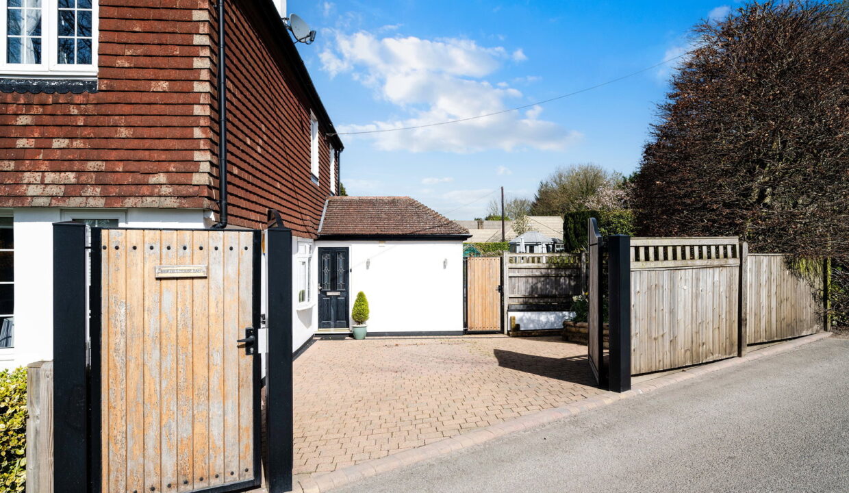 SHIP-HILL-HOUSE-EAST-_12__1774641053608