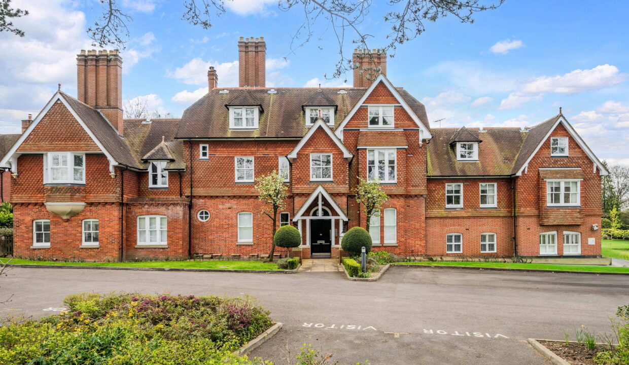 WRAY-COPPICE_-FLAT-4-_10__1775579361723