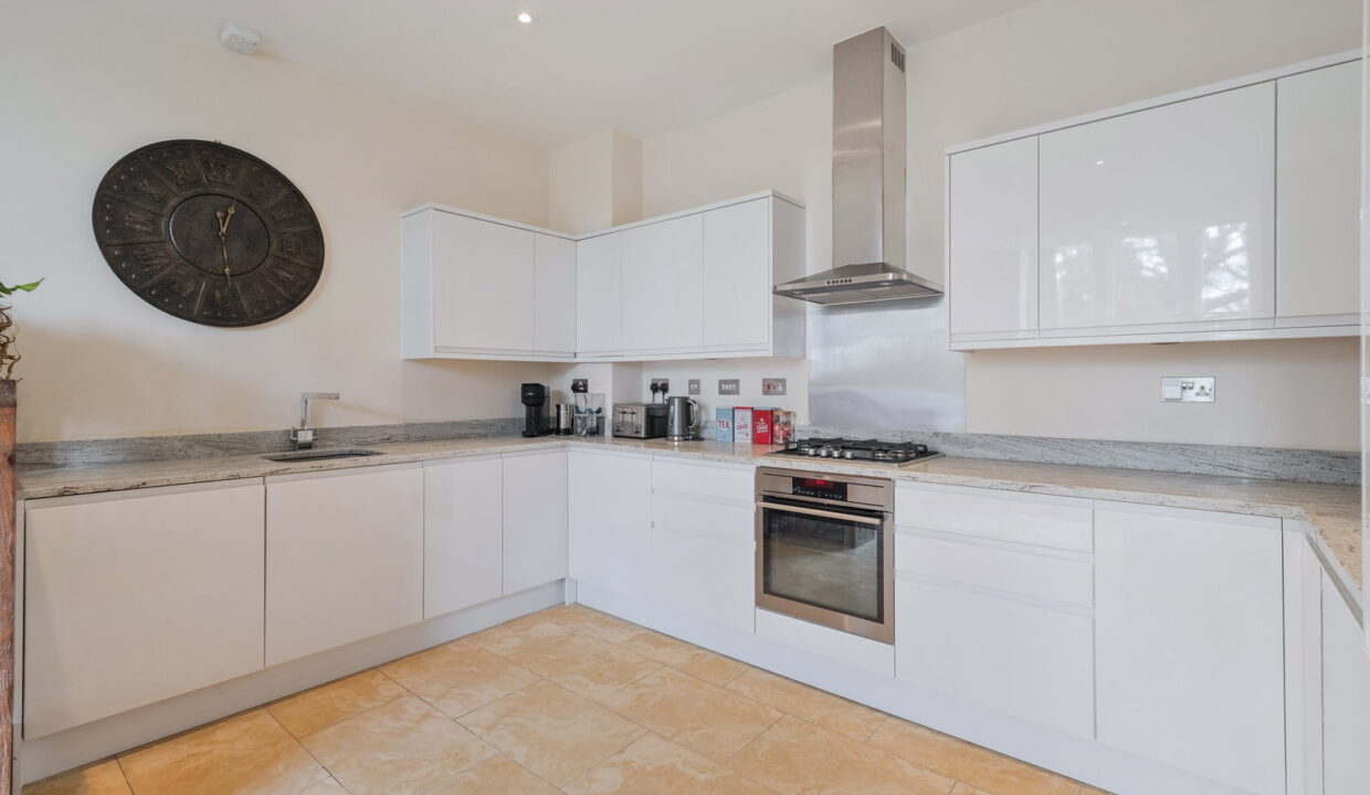 WRAY-COPPICE_-FLAT-4-_7__1775579353882