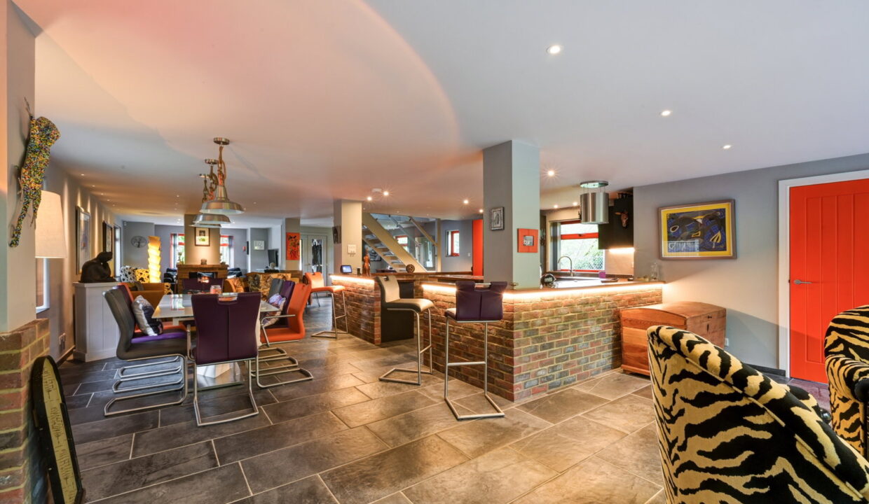 BLUEHOUSE-LANE-_13__1779350286172